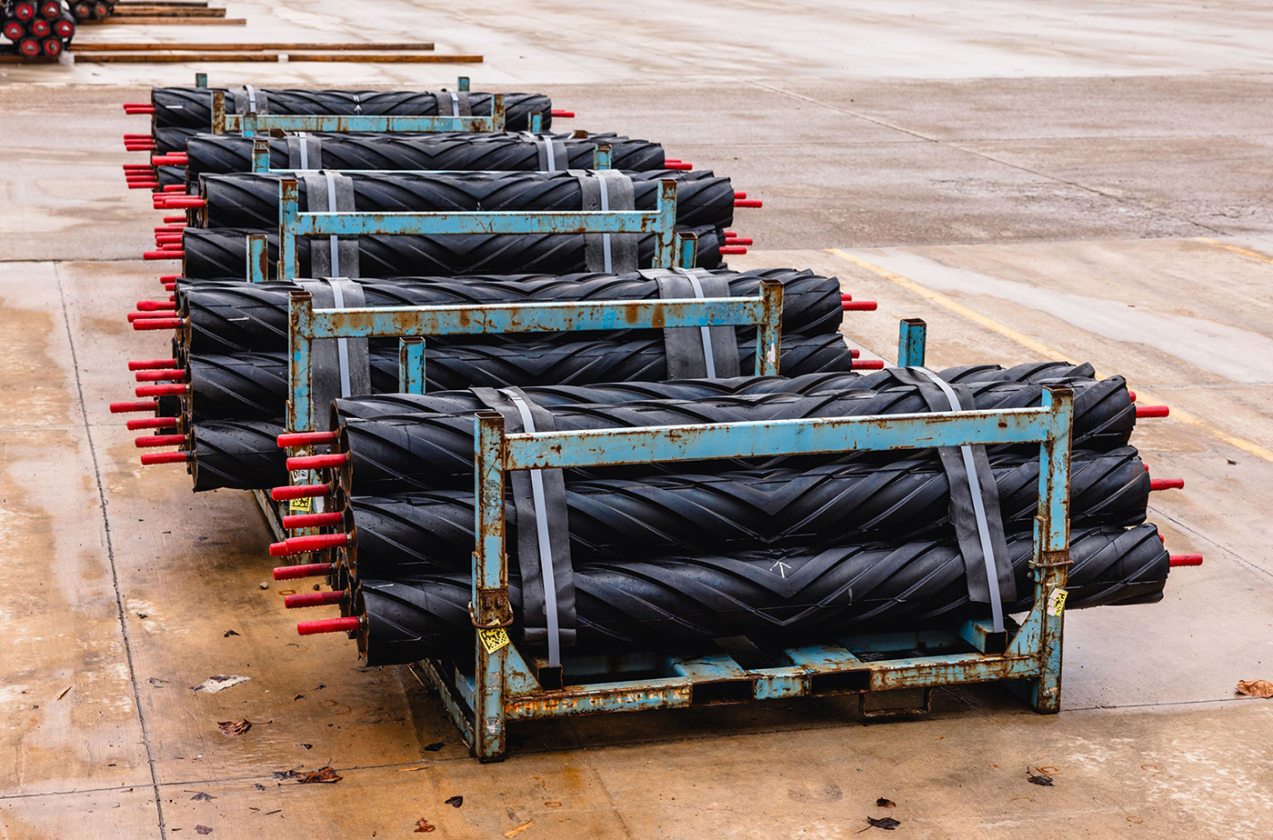 Hay conditioner mower rolls